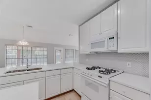 2311 Piney Woods Dr, Pearland, TX 77581 - Photo 24