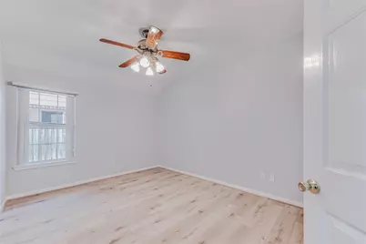 2311 Piney Woods Drive, Pearland, TX 77581 - Photo 12