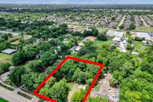 4705 Glengarry Rd, Houston, TX 77048 - Photo 4