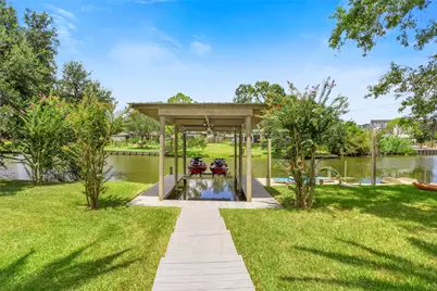 14009 W Hughes Road, Dickinson, TX 77539 - Photo 36