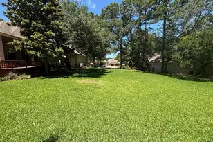 132 Winthrop Harbor Rd, Montgomery, TX 77356 - Photo 1