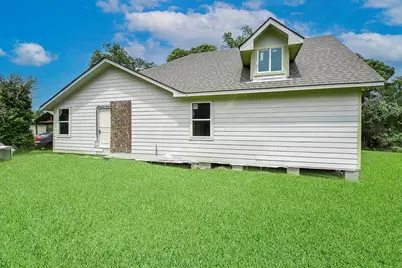 1023 Liberty Avenue Avenue, Livingston, TX 77351 - Photo 4