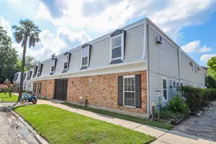 1423 Hawthorne, Houston, TX 77006 - Photo 2