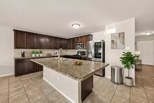 9206 Rustling Manor Ln, Richmond, TX 77407 - Photo 12