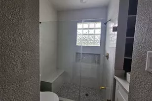 5715 Enid St, Houston, TX 77009 - Photo 38