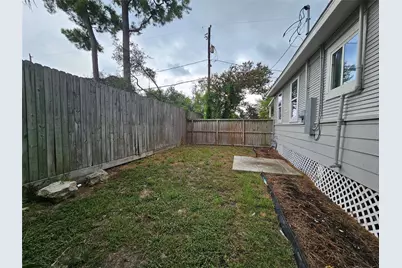 5715 Enid Street, Houston, TX 77009 - Photo 46