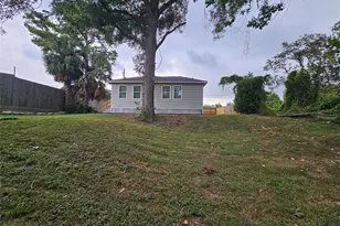 5715 Enid St, Houston, TX 77009 - Photo 44