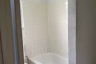12522 Corning Dr, Houston, TX 77089 - Photo 8