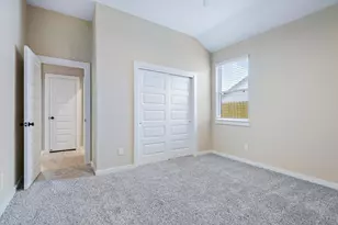 456 Lake Line Dr, Alvin, TX 77511 - Photo 20