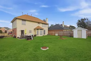 4119 Hambledon Village Dr, Houston, TX 77014 - Photo 36