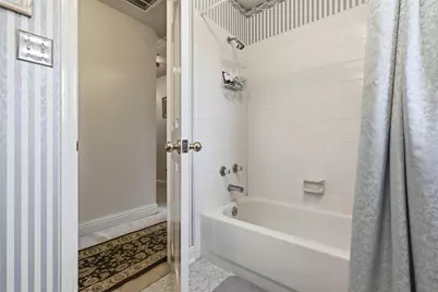 4119 Hambledon Village Drive, Houston, TX 77014 - Photo 24