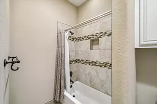 2466 Beacon Cir, League City, TX 77573 - Photo 34