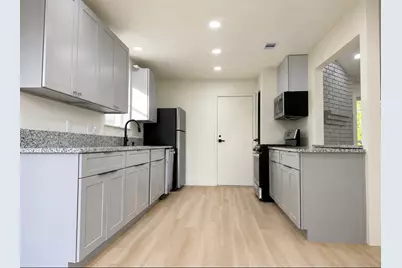 6706 Dinner Creek Court, Katy, TX 77449 - Photo 4