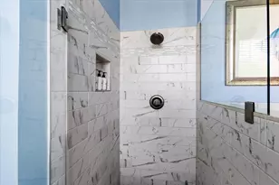 1427 Winnie St, Galveston, TX 77550 - Photo 42