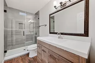 500 N Post Oak Ln, Houston, TX 77024 - Photo 34