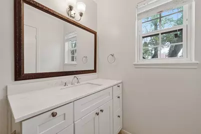 500 N Post Oak Lane, Houston, TX 77024 - Photo 36