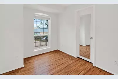 500 N Post Oak Lane, Houston, TX 77024 - Photo 32