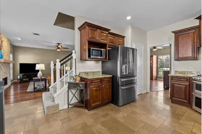 826 Prairie Brook Court, Houston, TX 77062 - Photo 18