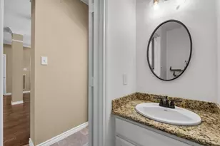 826 Prairie Brook Ct, Houston, TX 77062 - Photo 38