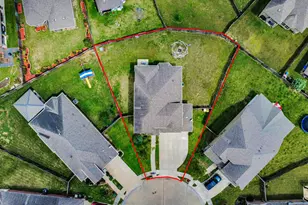 2203 Laurel Pass Ct, Pearland, TX 77089 - Photo 2