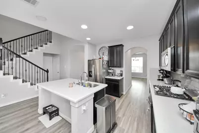 2203 Laurel Pass Court, Pearland, TX 77089 - Photo 12