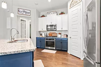 8106 Sutton Crest Drive, Tomball, TX 77375 - Photo 18