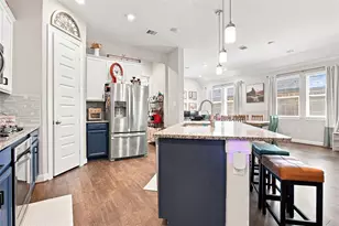 8106 Sutton Crest Dr, Tomball, TX 77375 - Photo 10