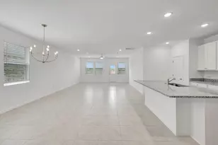 347 W Rose Marie Ln, Montgomery, TX 77356 - Photo 6