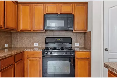 18926 Cluster Oaks Drive, Magnolia, TX 77355 - Photo 14