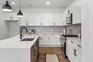 1797 N Peach Creek Dr, Dayton, TX 77535 - Photo 8