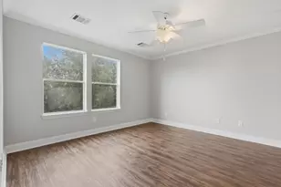 2202 Colorado St, Houston, TX 77007 - Photo 24