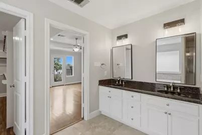 2202 Colorado Street, Houston, TX 77007 - Photo 30