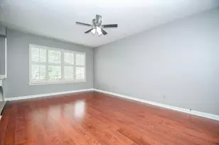 9360 Briar Forest Dr, Houston, TX 77063 - Photo 32