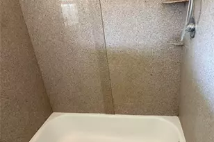 7318 Caddo Lake Ln, Houston, TX 77083 - Photo 10