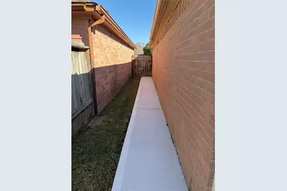 7318 Caddo Lake Lane, Houston, TX 77083 - Photo 20