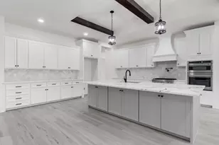 13095 Royal Hill Ct, Montgomery, TX 77316 - Photo 12