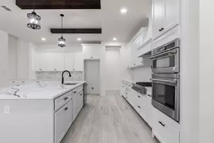 13095 Royal Hill Ct, Montgomery, TX 77316 - Photo 14