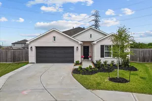 4901 Perennial Ln, La Marque, TX 77568 - Photo 4