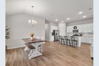 4901 Perennial Lane, La Marque, TX 77568 - Photo 2