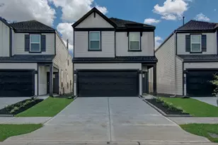 12318 Churchill downs Dr, Houston, TX 77047 - Photo 2
