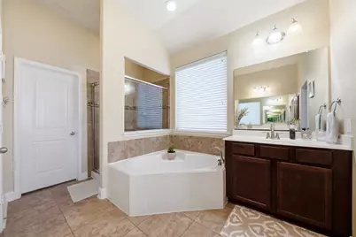 2003 Sunset Terrace Lane, Pearland, TX 77089 - Photo 18