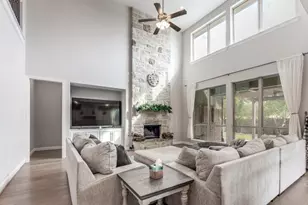 4307 Walston Ridge Ct, Sugar Land, TX 77479 - Photo 4