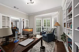 59 N Bluff Creek Cir, The Woodlands, TX 77382 - Photo 8