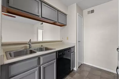 18511 Egret Bay Boulevard #205, Webster, TX 77058 - Photo 20