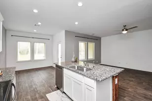 2911 Roman Forest Blvd, New Caney, TX 77357 - Photo 12