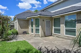 10226 N Laurel Branch Dr Dr, Houston, TX 77064 - Photo 1