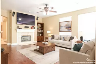 10226 N Laurel Branch Dr Dr, Houston, TX 77064 - Photo 6