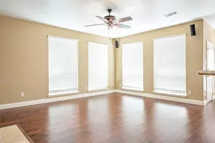 10226 N Laurel Branch Dr Dr, Houston, TX 77064 - Photo 6