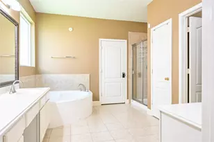 10226 N Laurel Branch Dr Dr, Houston, TX 77064 - Photo 8