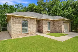 7965 Fields St, Houston, TX 77028 - Photo 2